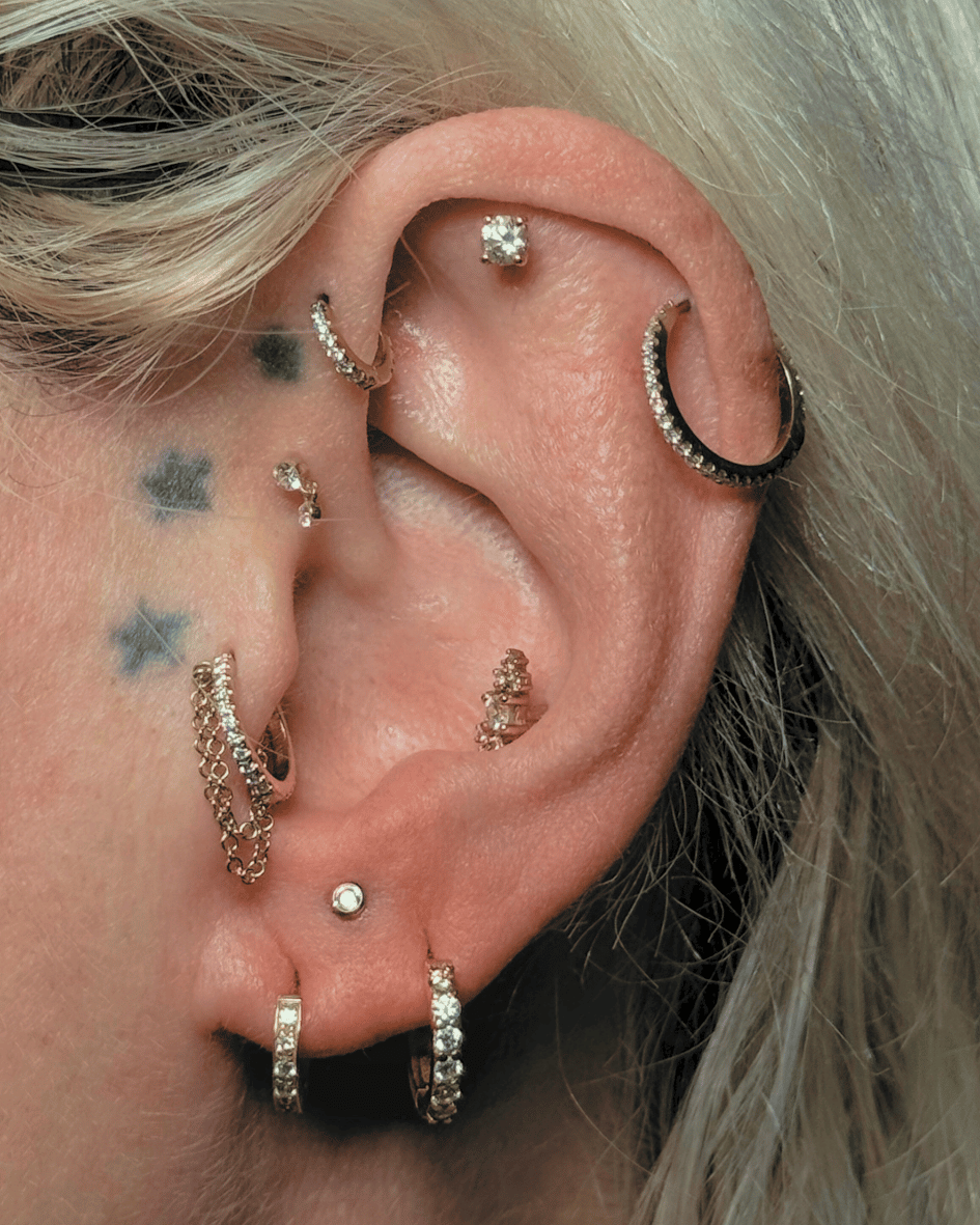 Joyería de titanio para piercing en Lola Tattoo Marbella - joyeria-10