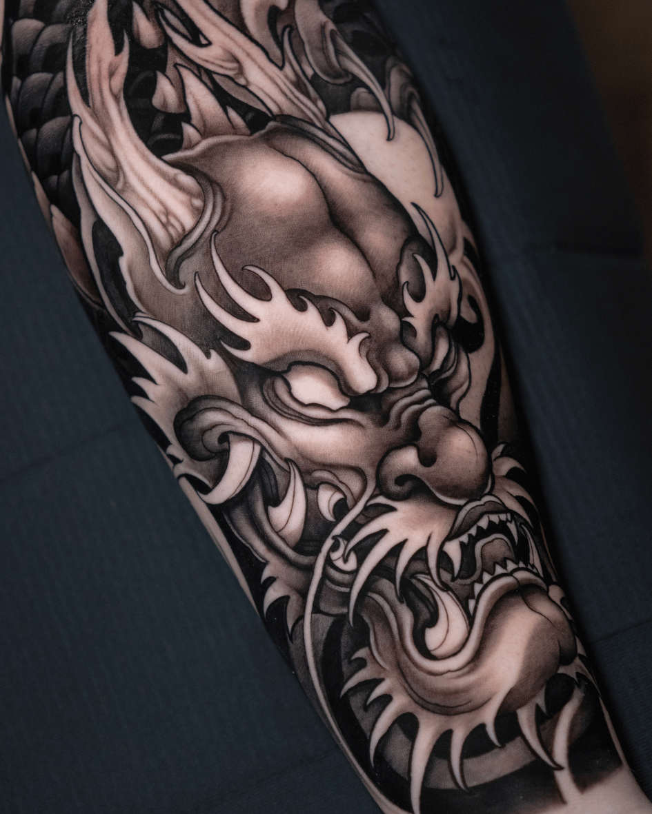 Tatuaje realizado en Lola Tattoo Studio Marbella - tattoo-20